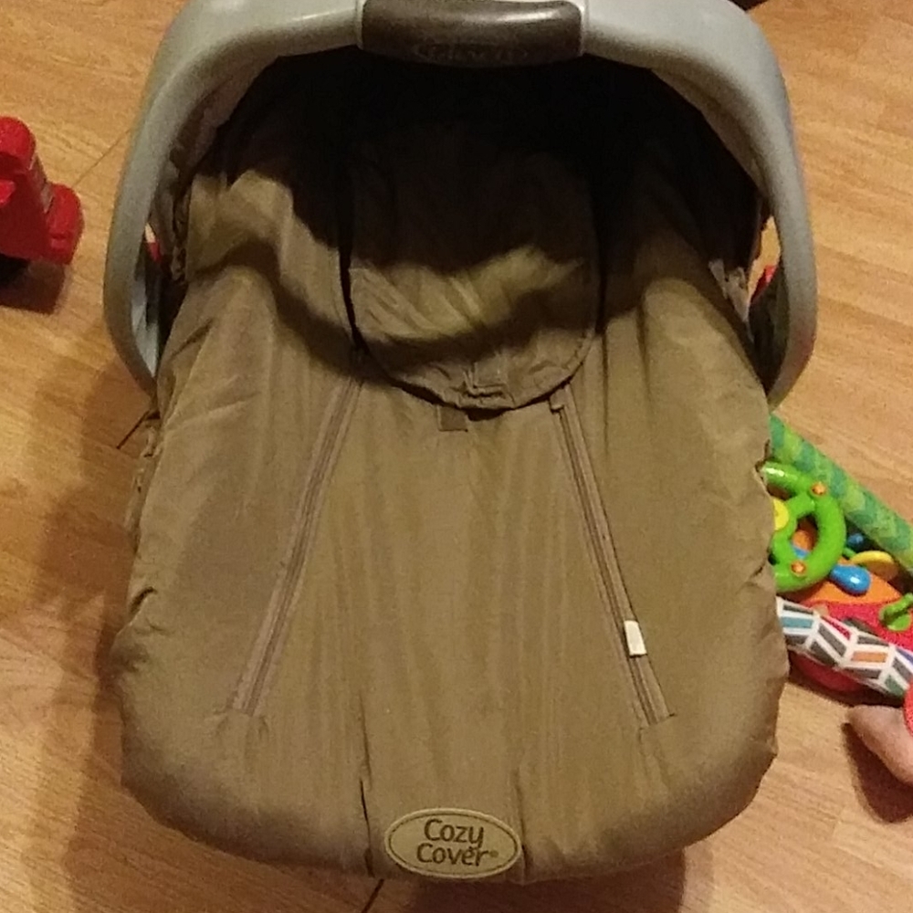 Infant car seat